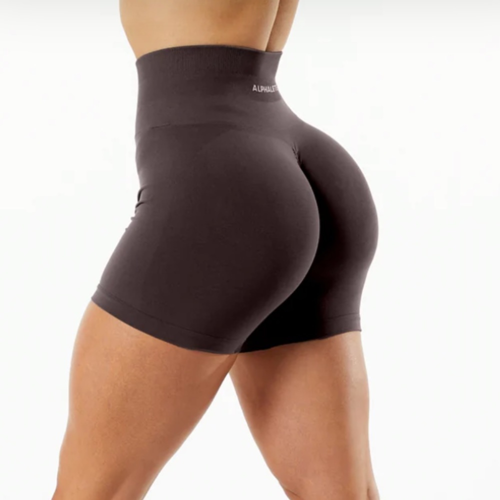 Amplify Shorts 4.5”